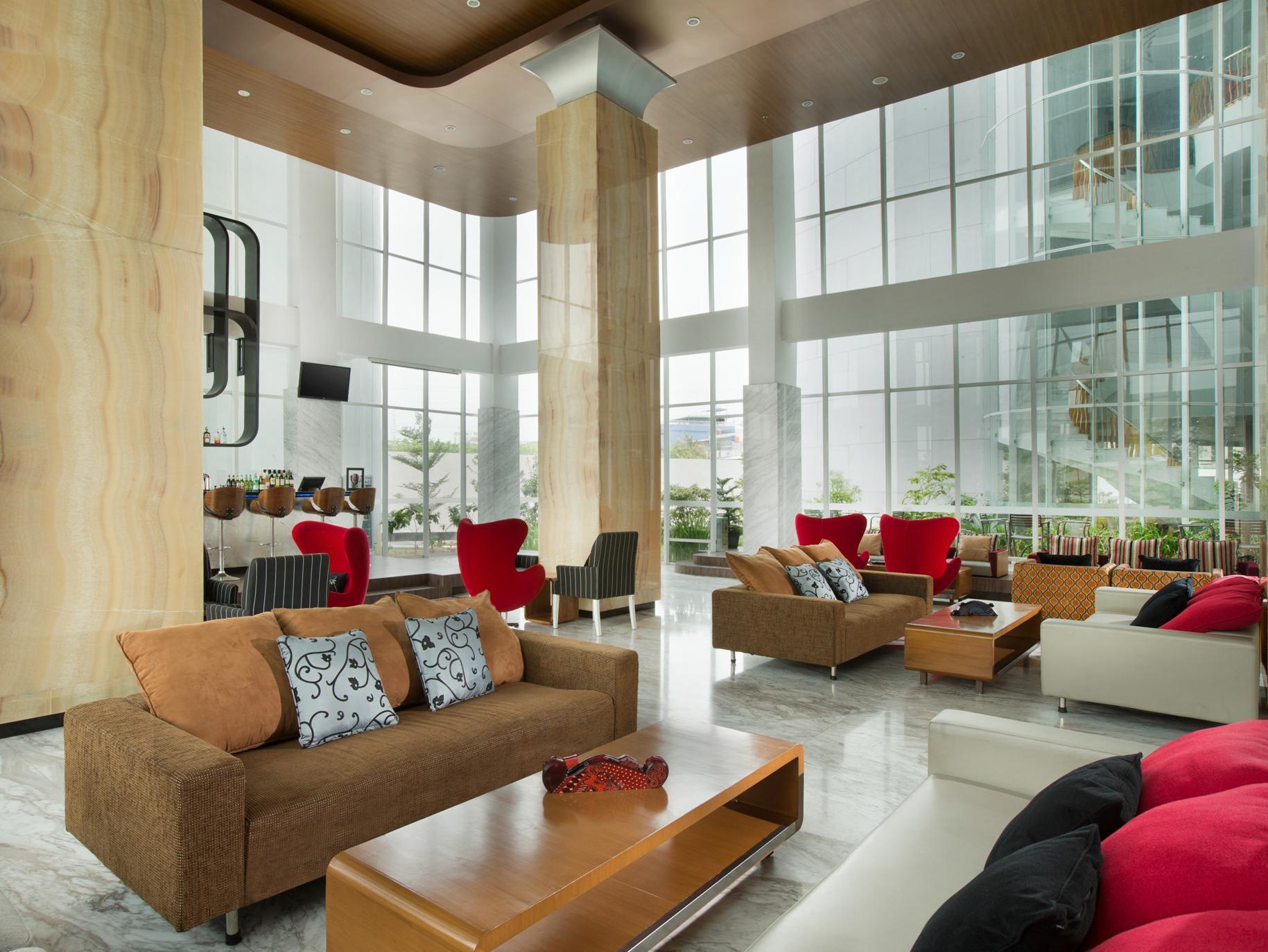 Hariston Hotel & Suites, Pluit - Джакарта Экстерьер фото