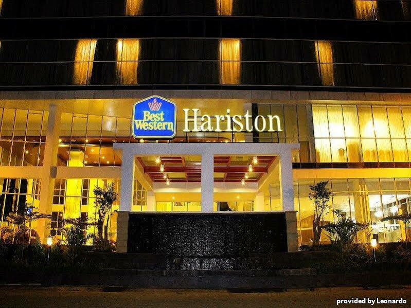 Hariston Hotel&Suites, Pluit - Джакарта Экстерьер фото